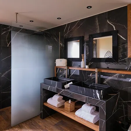 Chalet Molitor, Avec Services, Collection Des Fermes *