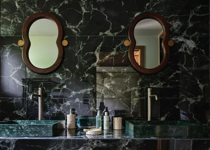 Molitor, Avec Services, Collection Des Fermes