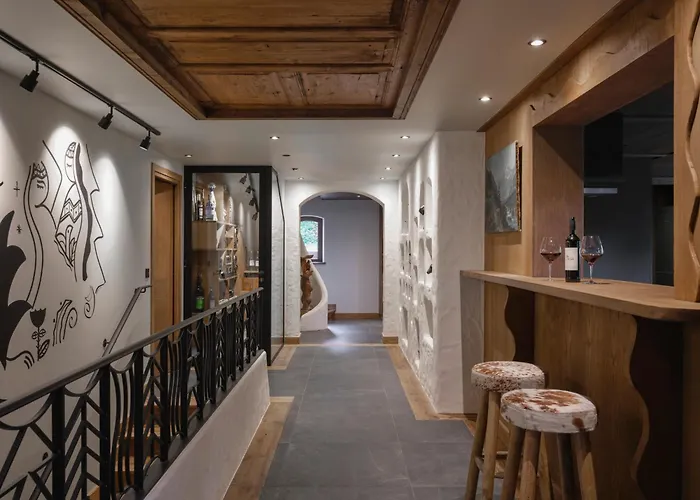 Molitor, Avec Services, Collection Des Fermes Megeve