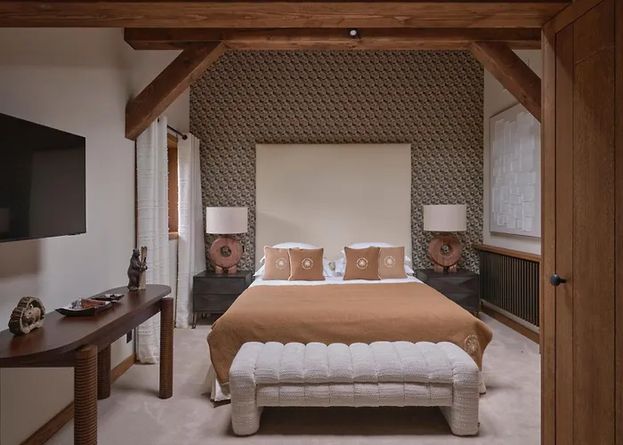 Molitor, Avec Services, Collection Des Fermes Chalet